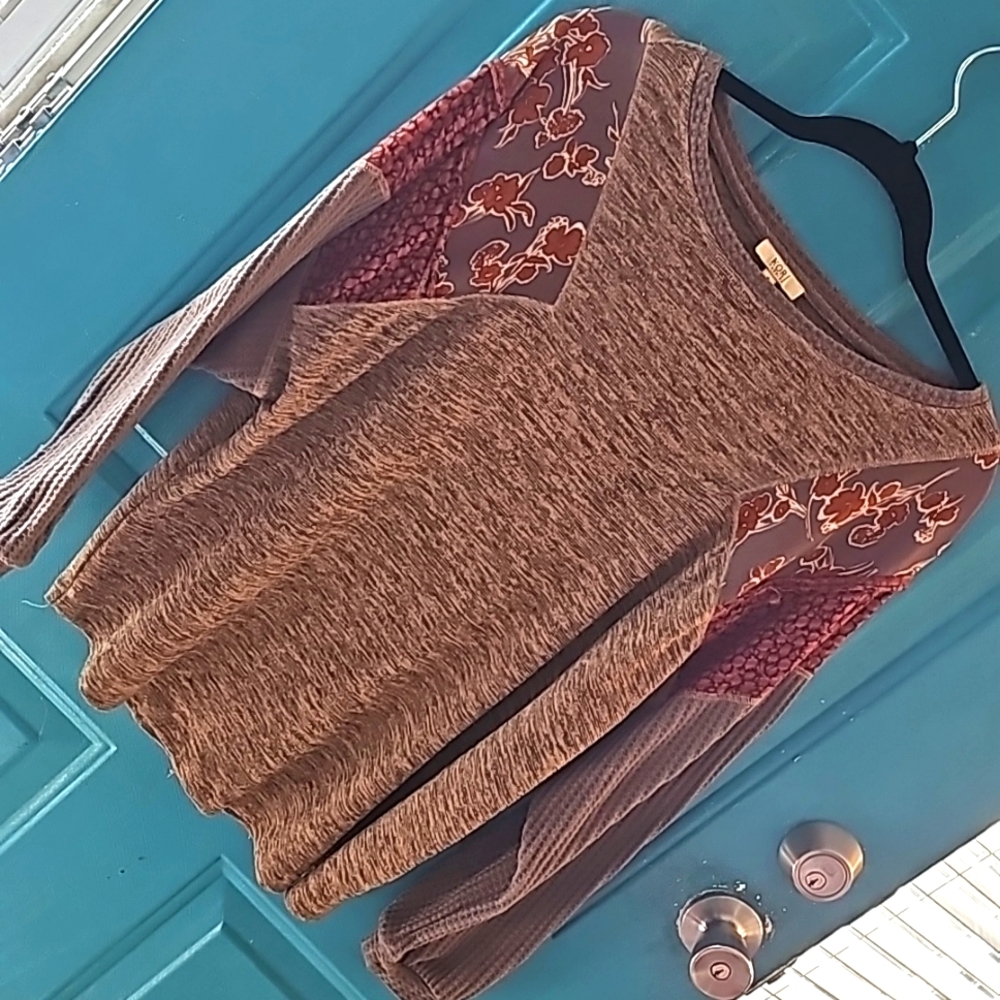 Long sleeve